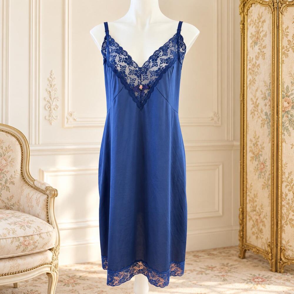 Vintage 1970s Navy Blue Nylon Full Slip Dress Wide Lace Rosette Plus Size 44